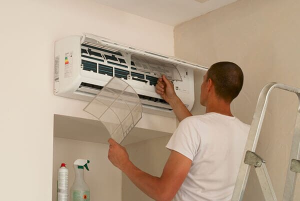 Aircon-cleaning---Mold-Spores (1)